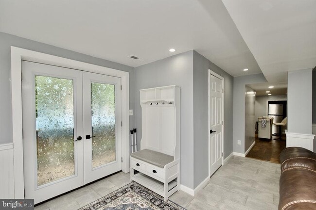 Foto del edificio - 5576 Neddleton Ave