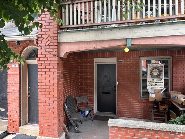 Front porch - 1619 Buena Vista St