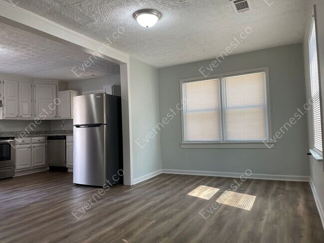 Foto del edificio - 714 Reed St