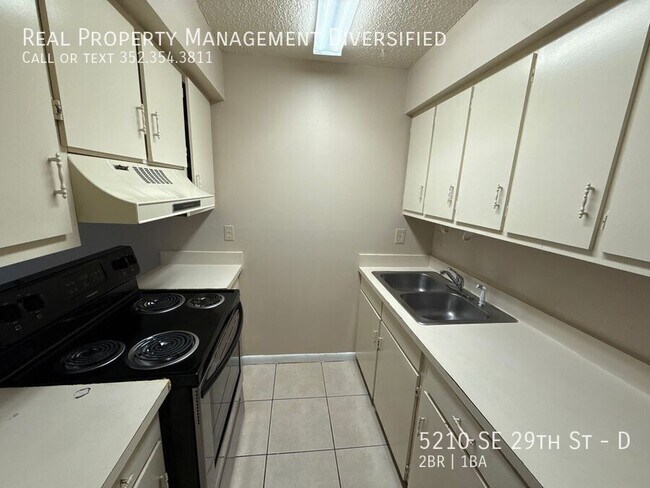 Foto del edificio - 5210 SE 29th St