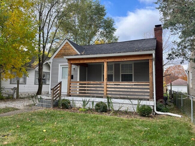 Building Photo - 1730 Winfield Ave