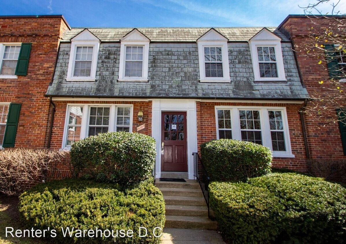 Foto principal - 2 br, 1 bath House - 1813 N Queens Lane #2...