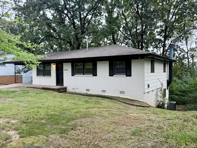 Building Photo - 5202 Nelbrook Dr
