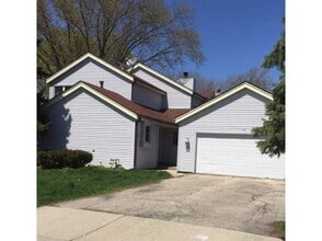 Building Photo - 1116 N Alpine Rd