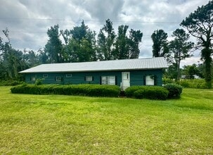Building Photo - 662 Newsome Rd