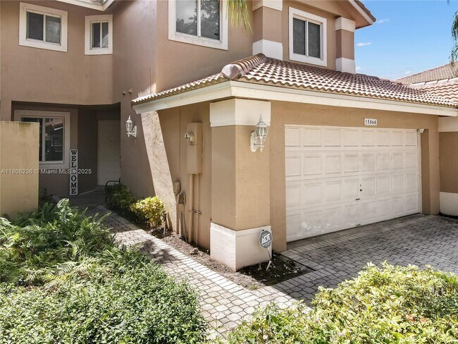 Foto del edificio - 15868 SW 12th St
