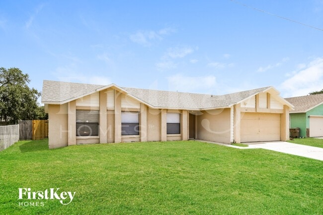 Foto del edificio - 307 Medina Ct