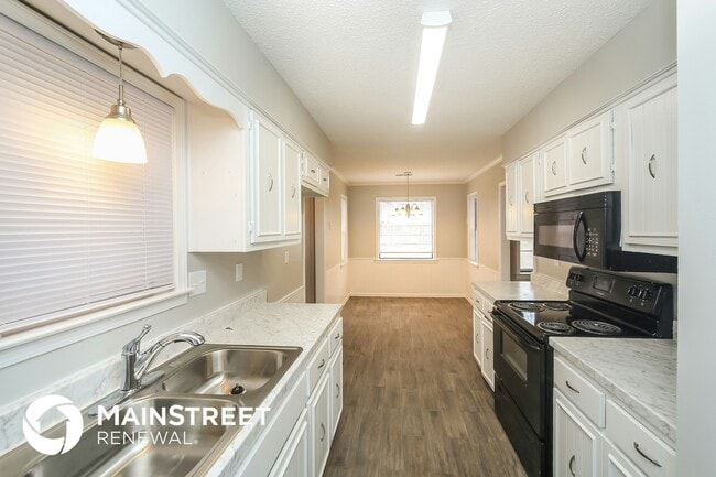 Building Photo - 7644 Millbridge Dr