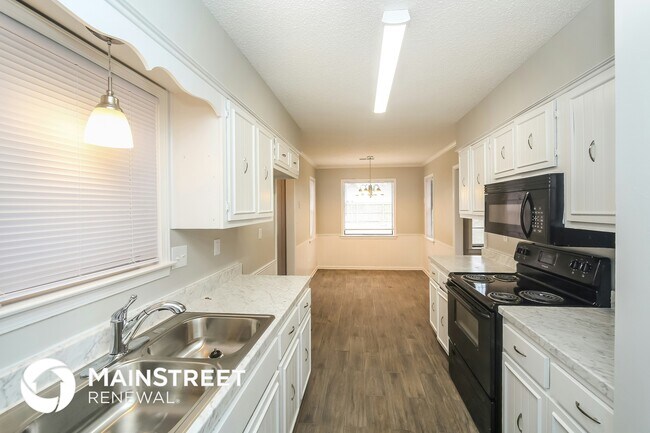 Foto del edificio - 7644 Millbridge Dr