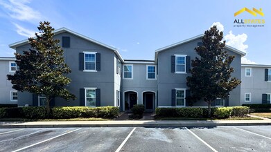 Building Photo - 200 Primrose Dr