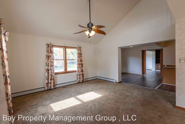 Building Photo - 3 br, 1.5 bath House - 317 S Stuart Street