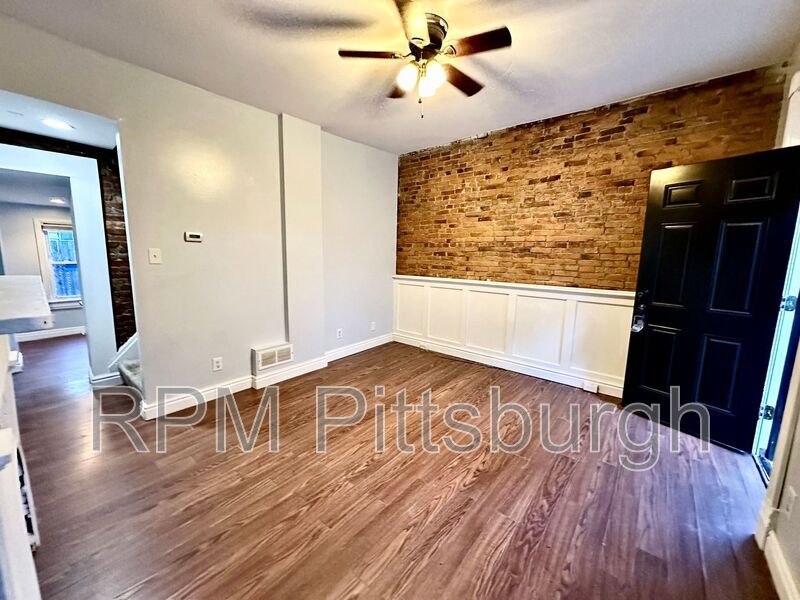 Foto principal - 2825 Larkins Wy