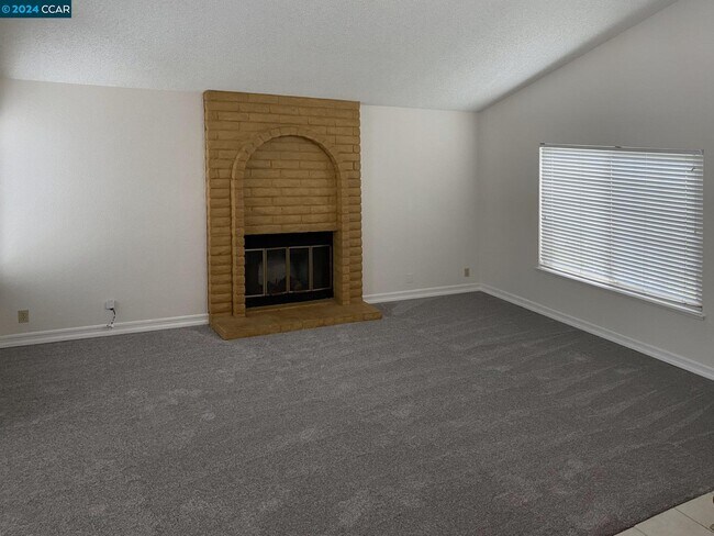 Building Photo - 2135 Rock Pass Pl
