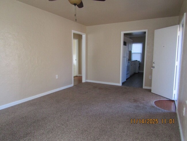 Building Photo - Fields and Dunning Home! Small Pet Negotiable with owner approval!