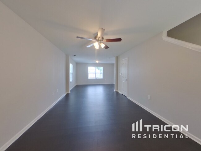 Building Photo - 5522 Graypark Drive Charlotte NC