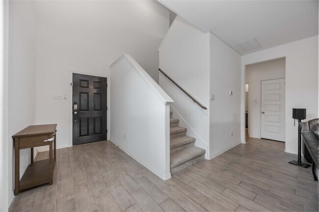 Foto del edificio - 22308 Auburn Cabin Ln