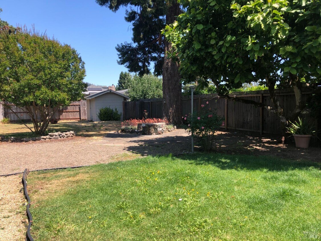 Foto principal - 3640 Wallace Rd