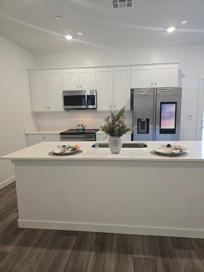 Foto del edificio - 2632 W Cambridge St