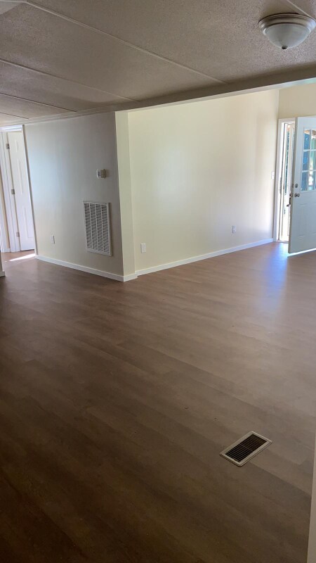 Building Photo - 237 Arlie Loop