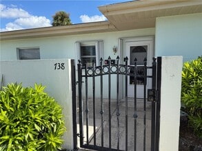 Building Photo - 738 Joel Blvd Building Photo - 738 Joel Blvd