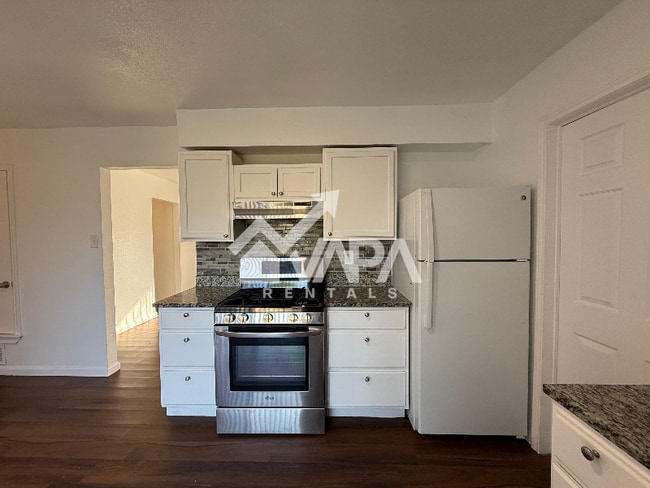 Foto del edificio - 5331 Bakersfield St