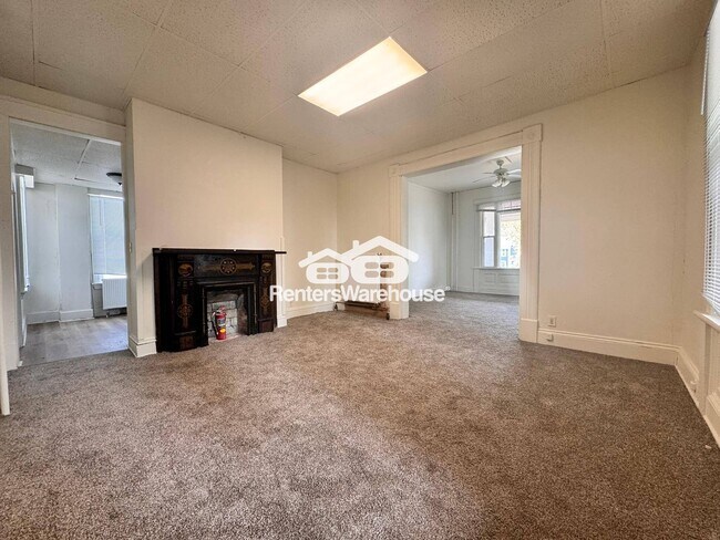 Foto del edificio - 1326 E 9th St