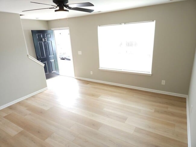Photo - 705 Crestland Avenue Unit A3 Apartment