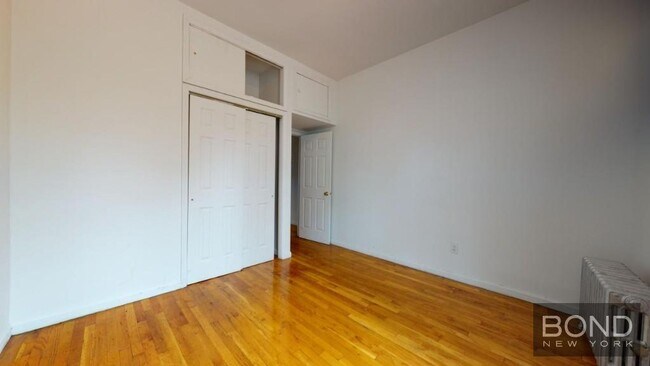 Foto del edificio - 68 E 1st St