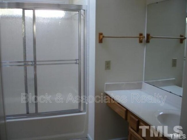 Building Photo - 311 Wax Myrtle Ct.