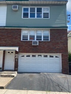 Primary Photo - 700 Liberty Ave