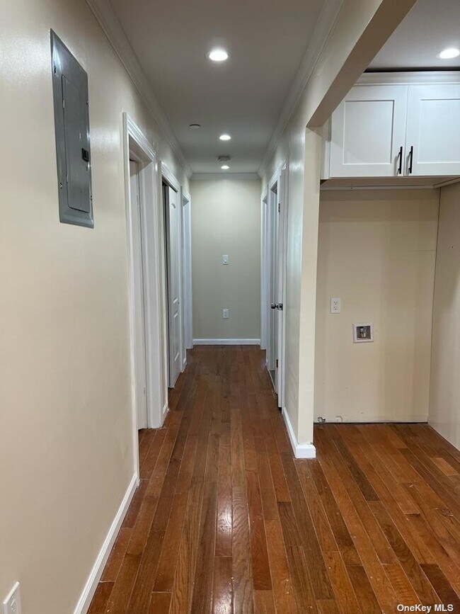 Foto del edificio - 145-30 Ferndale Ave
