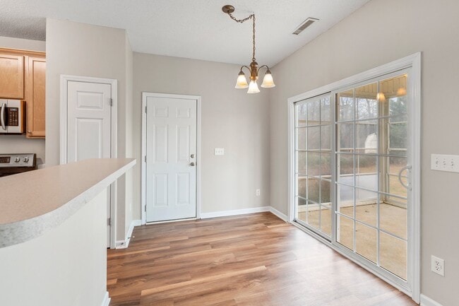 Building Photo - 3212 Sawyers Mill Dr