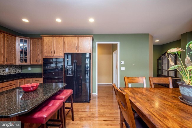 Building Photo - 38 Coachman Cir