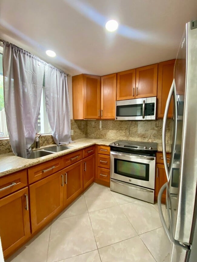 Photo - Mililani Terrace Townhome