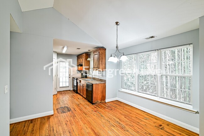 Foto del edificio - 133 St Andrews Pl Dr