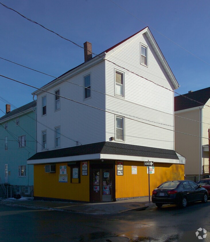 Primary Photo - 362 5th St