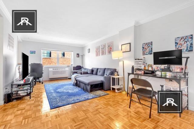 Building Photo - 1 bedroom in Brookline MA 02446