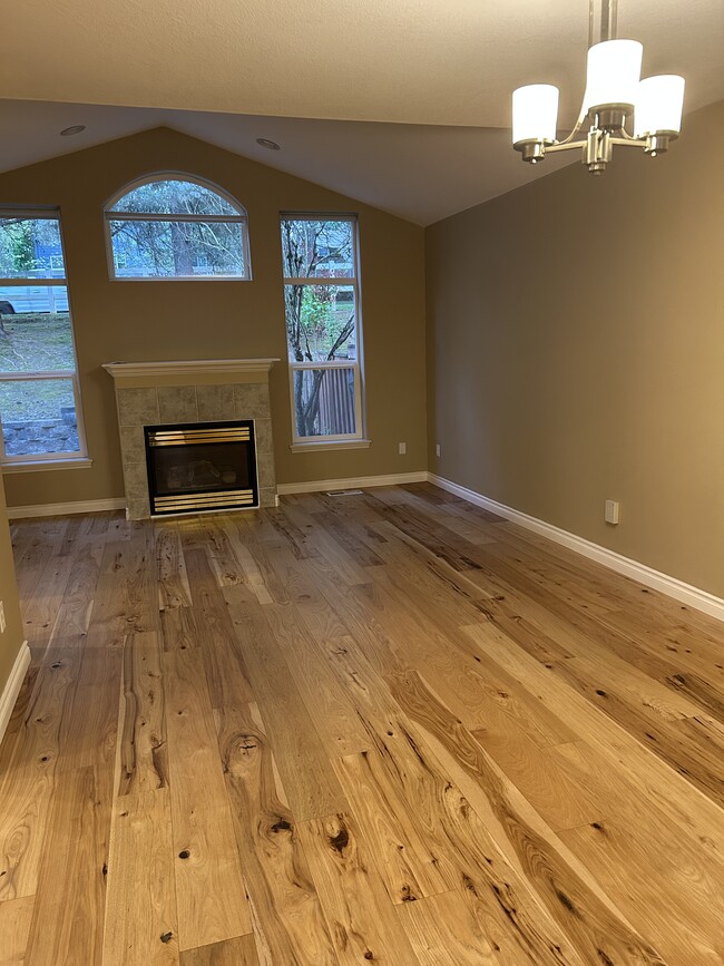 Foto del edificio - 17592 SW Heatherwood Ln