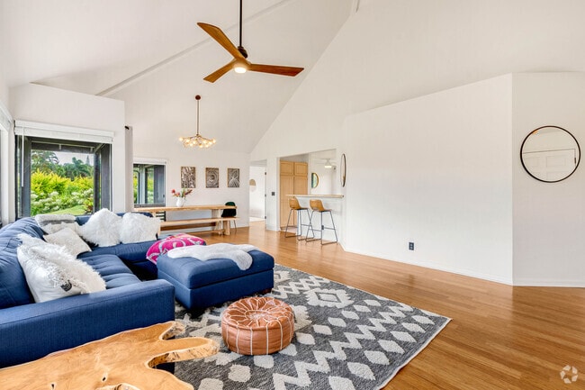 Open Living Room - 3807 Iluna Pl