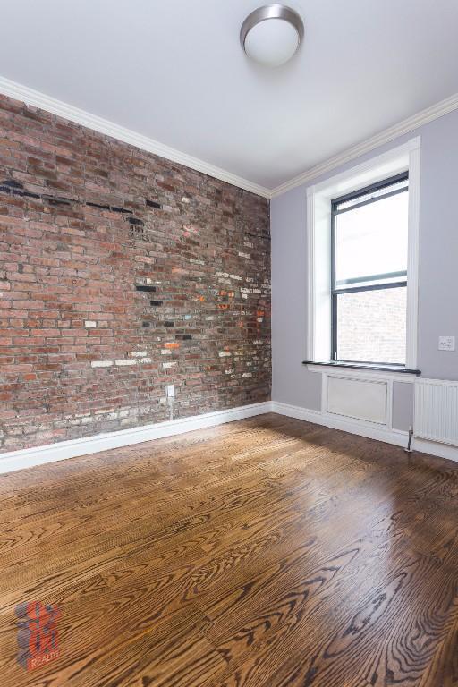Foto del edificio - 47 1/2  E 1st Street (2nd & 1st Ave), #4R