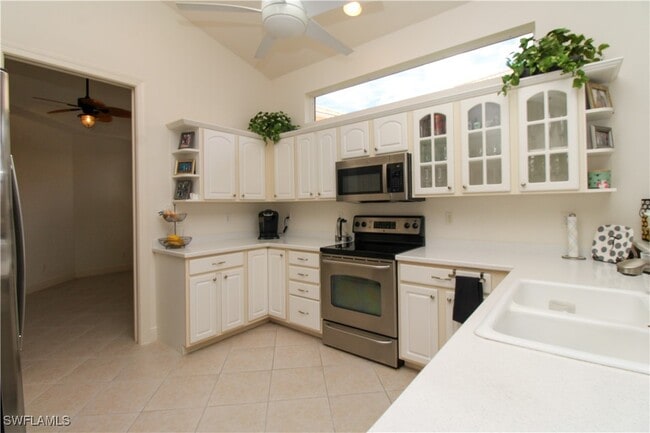 Building Photo - 15452 Cortona Way