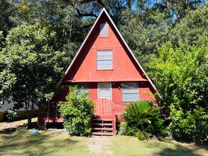Building Photo - 3683 Doris Dr