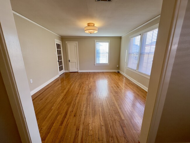 Foto del edificio - 908 N 6th St