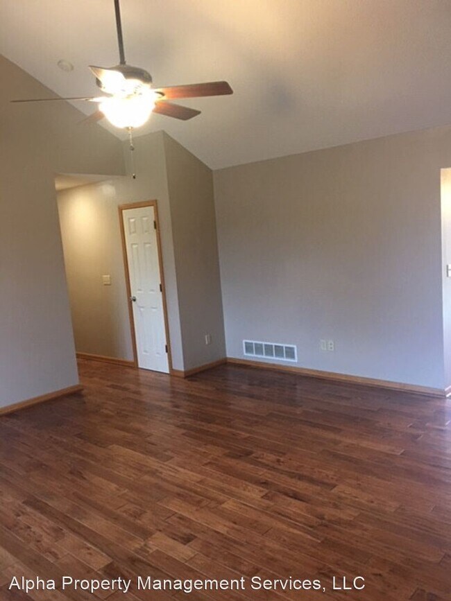 Building Photo - 3 br, 2 bath House - 430 SE 125 Rd