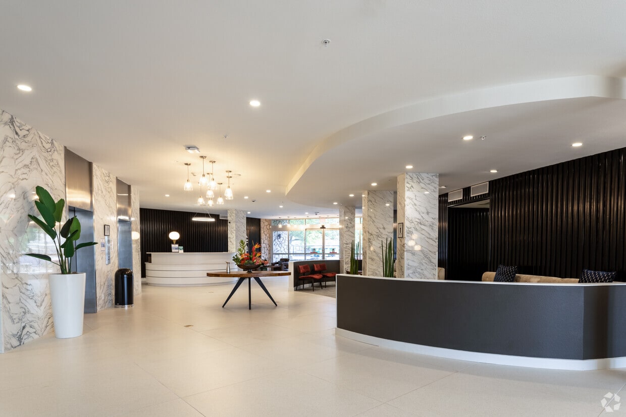 Ensemble 55+ Senior Living Apartments in Castle Hills, TX