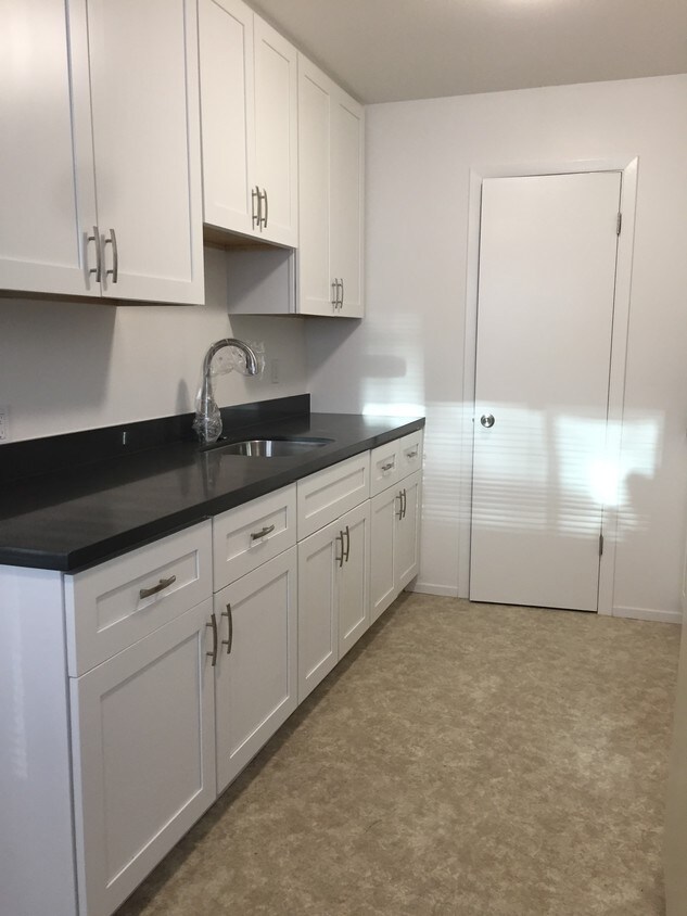Foto principal - 36 Oakwood St