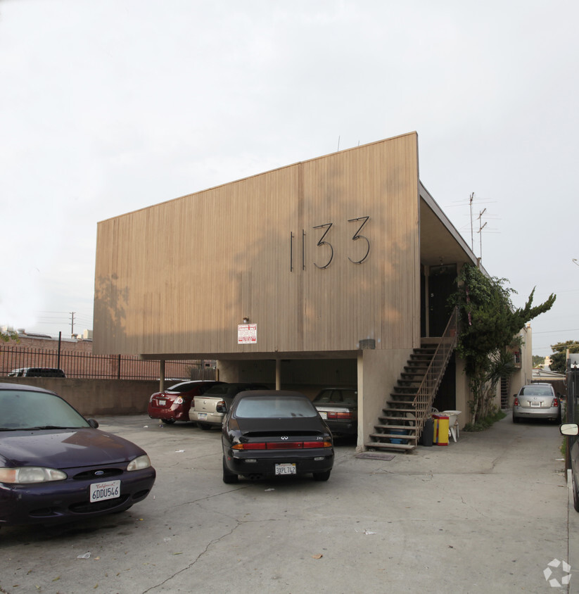 Primary Photo - 1133 Wilcox Pl