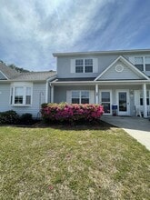 Building Photo - 503 Courtyard W