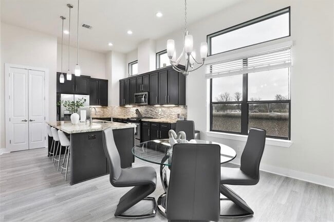 Foto del edificio - 4104 Marina St