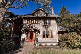 Building Photo - 2523 Ransdell Ave